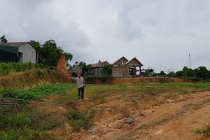 Thu hồi đất kiểu... “3 chưa”