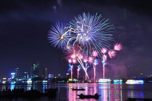 Hai đội Hoa Kỳ và Ý vào chung kết
