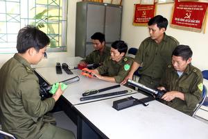 Trang bị thêm nhiều vũ khí cho công an cấp xã, huyện