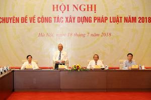 Siết chặt kỷ luật, xác định rõ trách nhiệm trong xây dựng luật