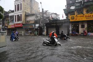 Dự báo thời tiết 19/7: Bão Sơn Tinh suy yếu, thêm nhiều tỉnh mưa rất to