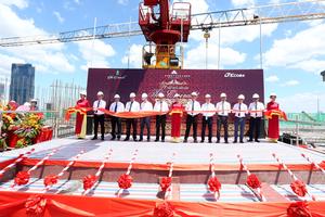 Cất nóc trước thời hạn, The Emerald khẳng định uy tín với khách hàng