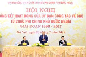 Thủ tướng Nguyễn Xuân Phúc dự Hội nghị Ủy ban Công tác về các tổ chức phi Chính phủ nước ngoài