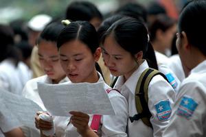 Hà Nội đề xuất tăng học phí cao nhất lên tới hơn 40%