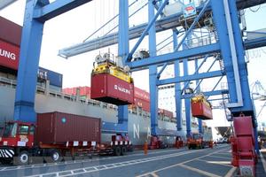 Kiểm điểm trách nhiệm người đứng đầu trong vụ 213 container "mất tích"