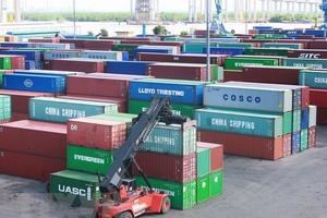 Phế liệu sắt thép nhập vào Việt Nam bất ngờ tăng vọt trong 6 tháng
