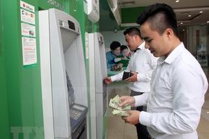 Các ngân hàng thương mại chưa được phép tăng phí ATM