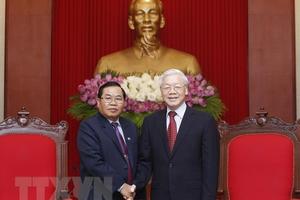 Tổng Bí thư Nguyễn Phú Trọng tiếp Phó Chủ tịch Quốc hội Lào