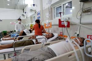 Nhiều bệnh nhân hôn mê sâu vì tăng huyết áp và bị say nắng