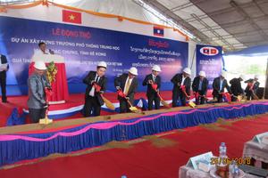 BIDV tài trợ  xây dựng trường PTTH tại Lào