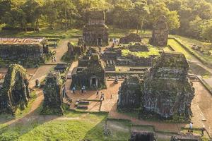 Tôn tạo nhiều tháp cổ trong quần thể Di sản Văn hóa thế giới Mỹ Sơn