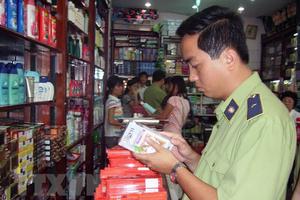 Đồng loạt kiểm tra hàng chục điểm kinh doanh sản phẩm y tế