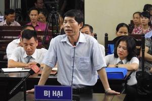 Vụ 9 người chạy thận tử vong: Khởi tố 2 lãnh đạo BV Đa khoa Hòa Bình