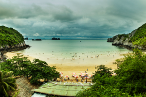 Thu 1.454 tỷ đồng từ du lịch 