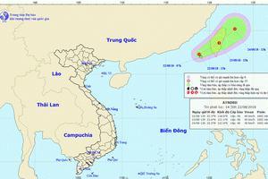 Áp thấp nhiệt đới gây mưa dông mạnh trên khu vực Bắc Biển Đông