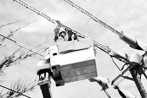 Ông Trump tuyên chiến với Google, Facebook