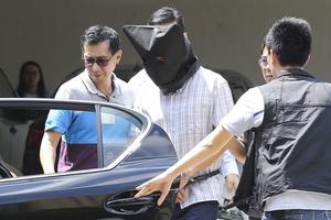 Lời khai lạnh lùng của phó giáo sư Malaysia giết vợ và con bằng bóng yoga