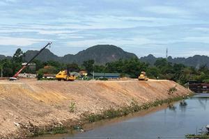 Yêu cầu Công ty Bê tông thép Ninh Bình chấm dứt xây dựng trái phép