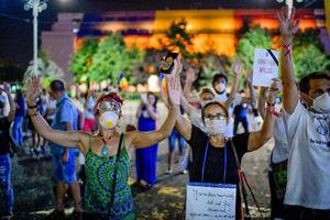 1.000 người liên quan vụ bạo lực người biểu tình