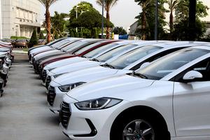 Ô tô hưởng thuế 0% đổ về, giảm giá tới 100 triệu đồng