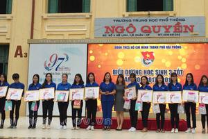 Biểu dương 43 học sinh 