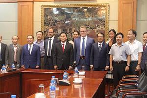 Tập đoàn Storm Capital Partners mong được đầu tư nhà máy điện khí nổi