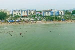 Xử lý dứt điểm ô nhiễm môi trường tại khu du lịch Hải Tiến          