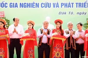Thủ tướng dự Lễ Khánh thành Trung tâm quốc gia nghiên cứu và phát triển sâm Ngọc Linh