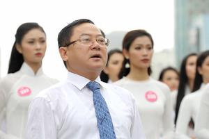 Chung kết Hoa hậu Việt Nam: Chờ đợi cái kết đẹp của đêm Ánh sáng