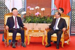 Thủ tướng tiếp Chủ tịch điều hành Diễn đàn Kinh tế thế giới