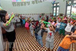 Giải trình về tuyển dụng giáo viên và tổ chức Kỳ thi THPT quốc gia