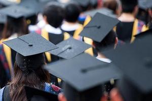 Cả nước có gần 127.000 cử nhân, thạc sĩ thất nghiệp
