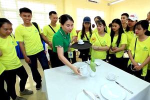 Yêu cầu nhiều trường trả lại tiền lạm thu