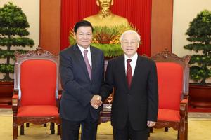 Tổng Bí thư Nguyễn Phú Trọng tiếp Thủ tướng Lào Thongloun Sisoulith