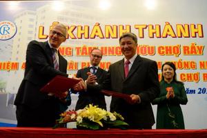 Nâng cấp trang thiết bị y tế cho Trung tâm Ung bướu Chợ Rẫy