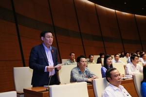 Phó Thủ tướng: “Chính phủ chưa bao giờ có chủ trương phá giá đồng tiền”