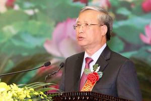 Kỷ luật Đảng phải tránh “trông chờ, nghe ngóng”, “nặng trên, nhẹ dưới”