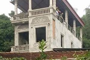 Hòa Bình: Bắt giữ đối tượng giết chết mẹ rồi ném xác xuống giếng
