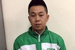 Truy tố lái xe hất cảnh sát cơ động trên nắp capô tắcxi ở Hà Nội
