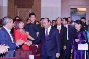 Thủ tướng Nguyễn Xuân Phúc gặp mặt cộng đồng người Việt tại Vienna