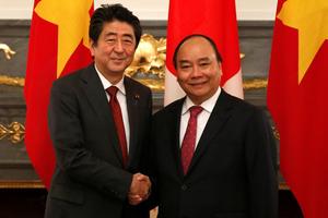 Thủ tướng mong Nhật Bản thể hiện vai trò để giải quyết vấn đề Biển Đông