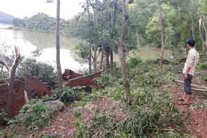 Cơ quan giải quyết khiếu nại... vi phạm Luật Khiếu nại!?