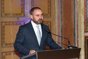 Malta coi trọng việc chống tham nhũng