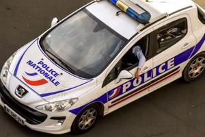 Pháp: Một cậu bé bị đánh đến chết vì không làm bài tập về nhà