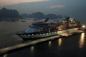 Cảng tàu khách du lịch quốc tế chuyên biệt đầu tiên của Việt Nam đón tàu hạng sang