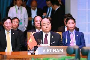 Thủ tướng Nguyễn Xuân Phúc kết thúc tham dự Hội nghị Cấp cao APEC lần thứ 26
