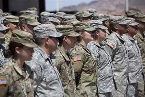 Lầu Năm Góc xác nhận có thể triển khai 7.000 binh sỹ tới biên giới