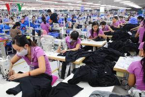 Dệt may, da giày tiếp tục là điểm sáng của nền kinh tế