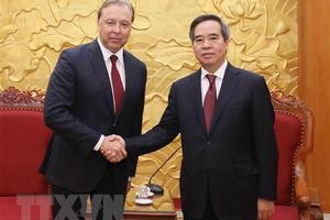 Tăng cường quan hệ gắn bó giữa hai Đảng Cộng sản Việt Nam và LB Nga