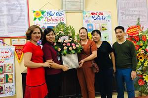 Viettel tặng hàng triệu món quà tri ân nhà giáo nhân ngày 20/11